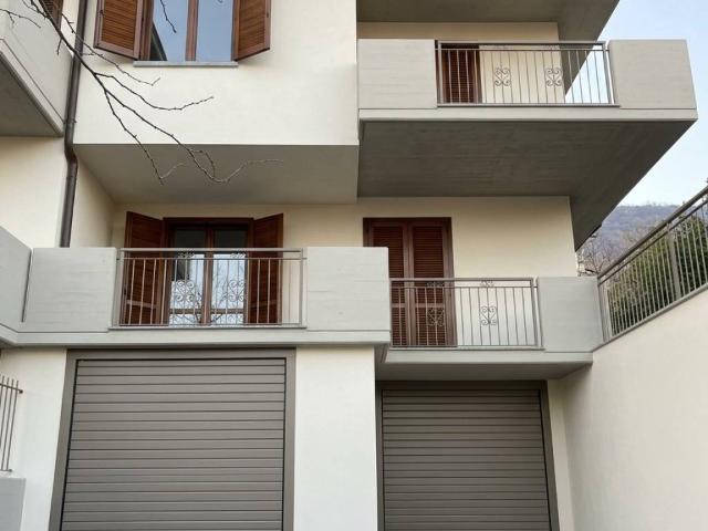 Villa in vendita a Sarnico BG