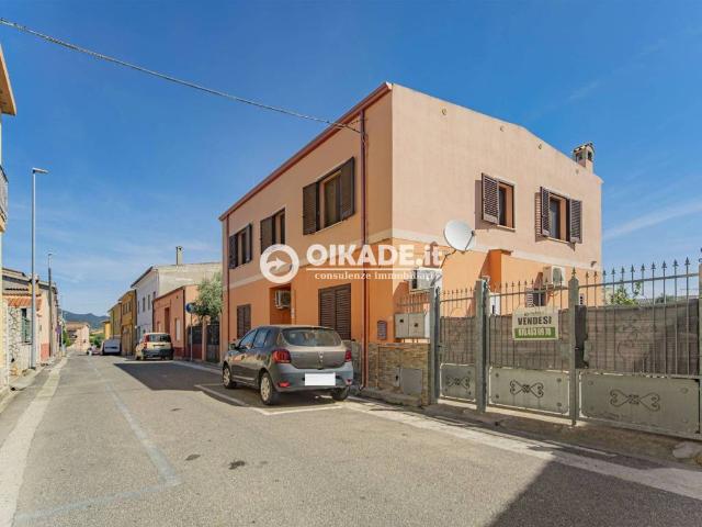 Villa in vendita a Sarroch CA
