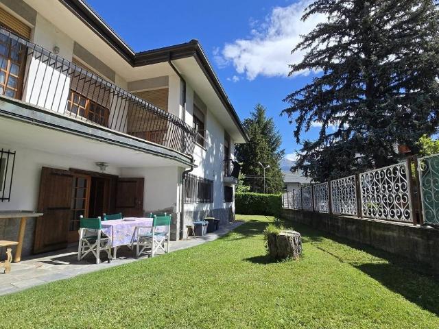 Villa in vendita a Sarre AO