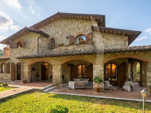 Villa in vendita a Sarteano