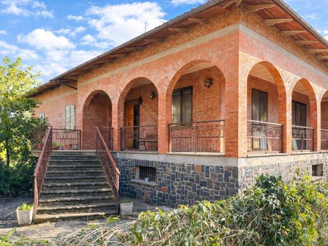 Villa in vendita a Sarteano SI