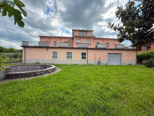 Villa in vendita a Sarteano SI