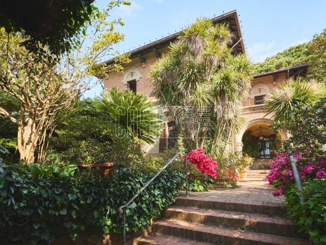 Villa in vendita a Sarzana