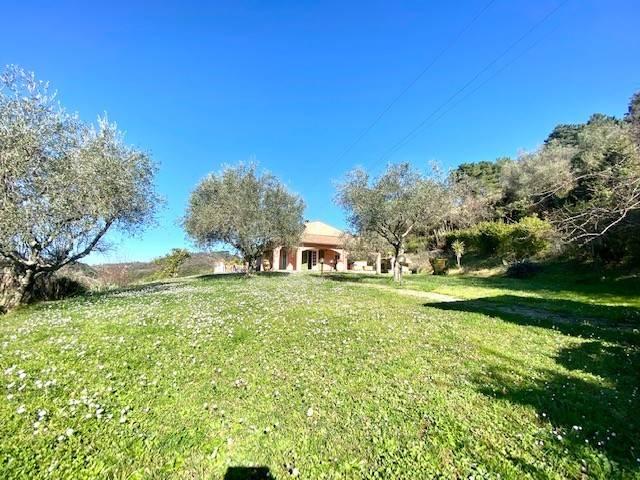 Villa in vendita a Sarzana SP
