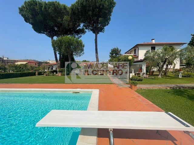Villa in vendita a Sarzana SP