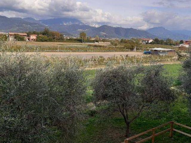 Villa in vendita a Ameglia SP