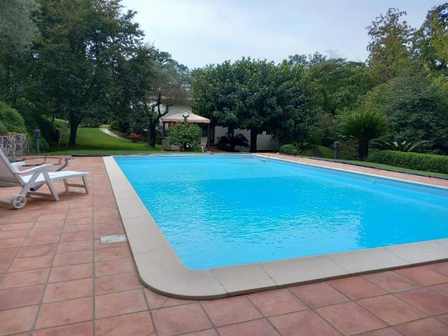 Villa in vendita a Sarzana SP