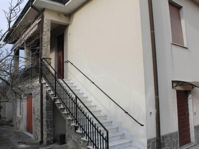 Villa in vendita a Sarzana SP