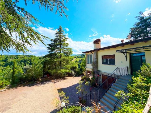 Villa in vendita a Sasso Marconi BO