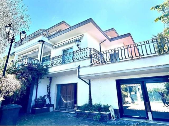 Villa in vendita a Sassocorvaro Auditore PU
