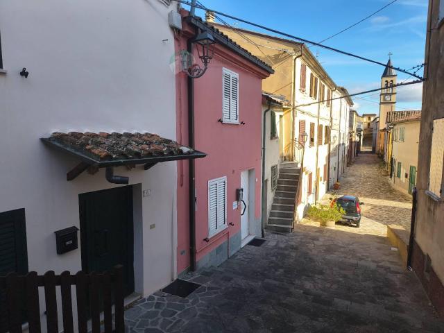 Villa in vendita a Sassofeltrio