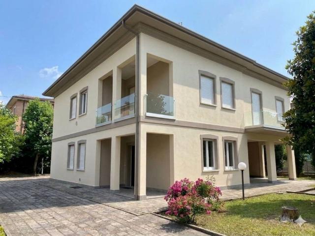Villa in vendita a Sassuolo MO