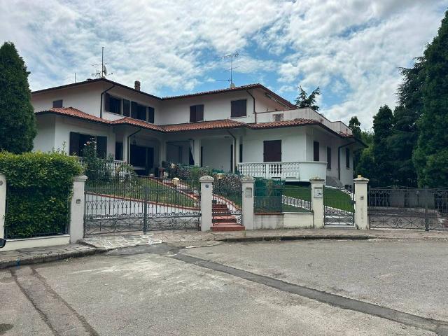 Villa in vendita a Sassuolo MO