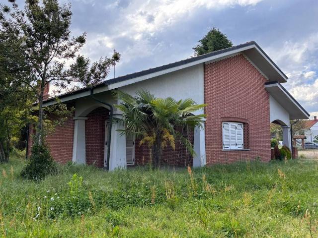 Villa in vendita a Scalenghe TO