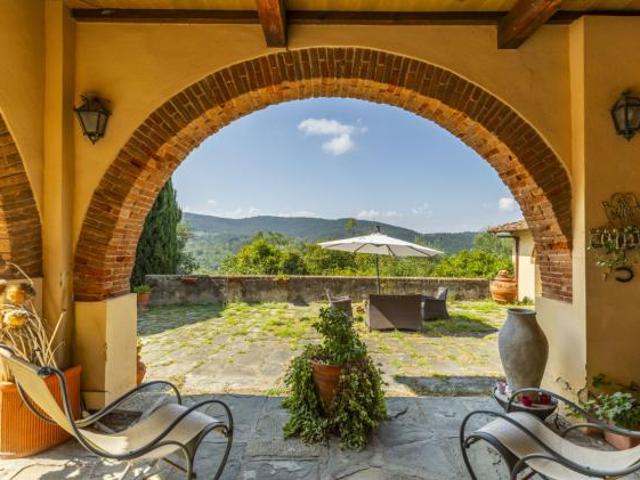 Villa in vendita a Scandicci