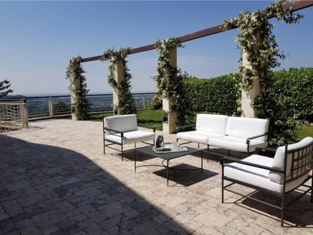 Villa in vendita a Scanzorosciate BG