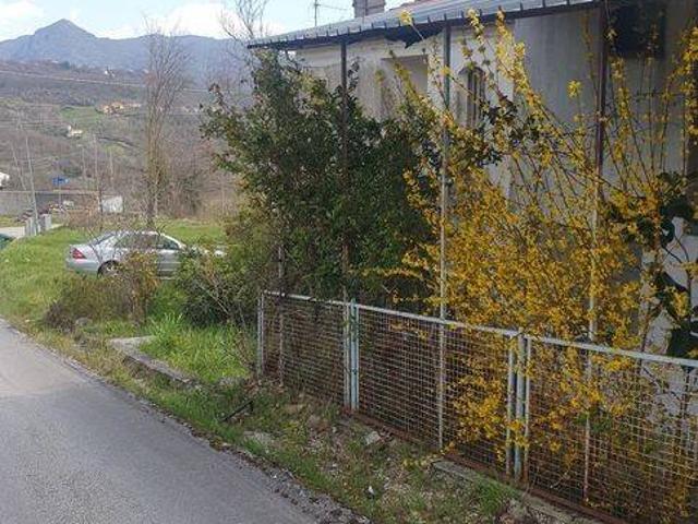 Villa in vendita a Scapoli IS
