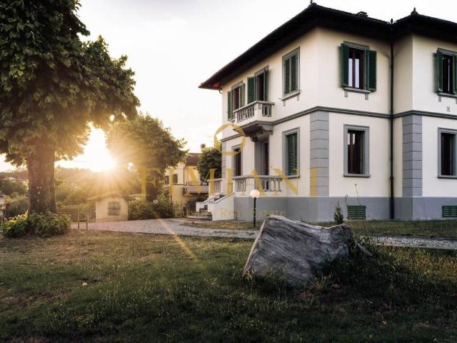 Villa in vendita a Scarperia e San Piero FI