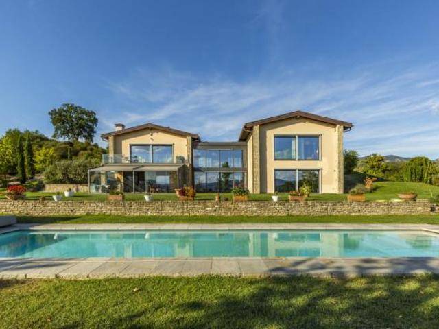 Villa in vendita a Scarperia e San Piero