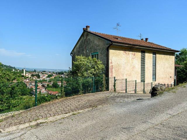 Villa in vendita a Schio VI