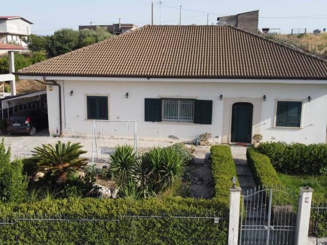 Villa in vendita a Scordia CT