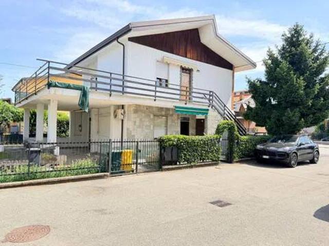 Villa in vendita a Settimo Torinese TO