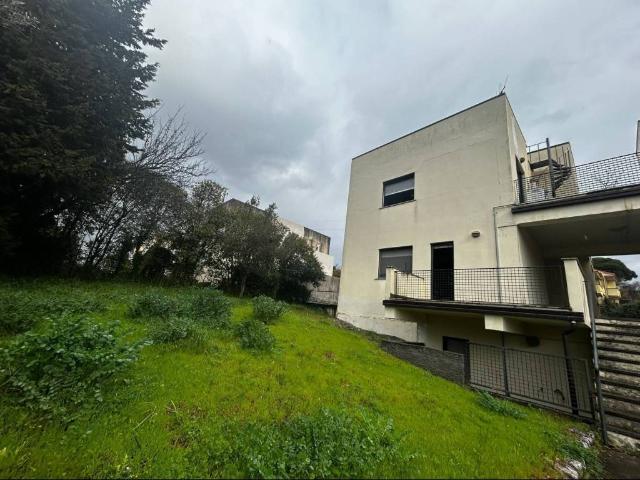Villa in vendita a Settingiano CZ