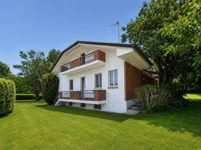 Villa in vendita a Seveso MB