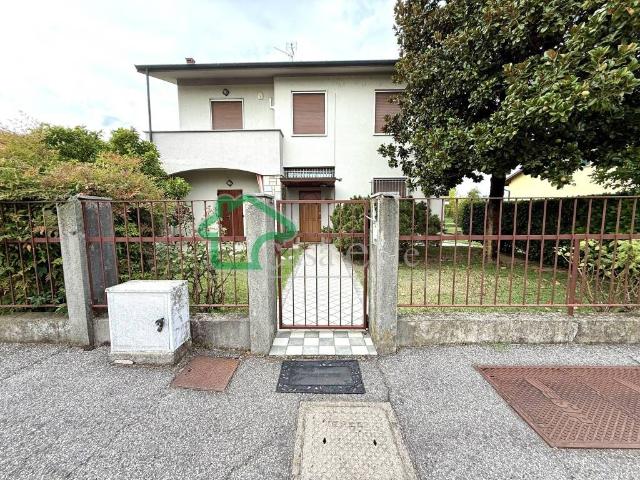 Villa in vendita a Secugnago LO