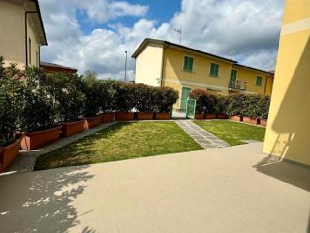 Villa in vendita a Segromigno In Monte Capannori 95 mq Rif: 1409279