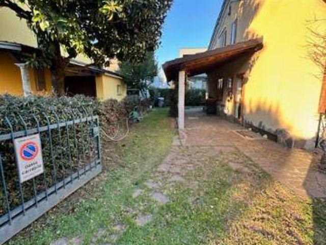 Villa in vendita a Segrate MI