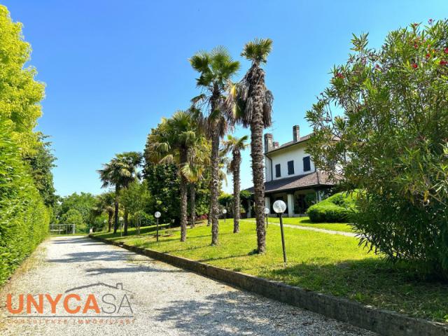 Villa in Vendita a Selvazzano Dentro