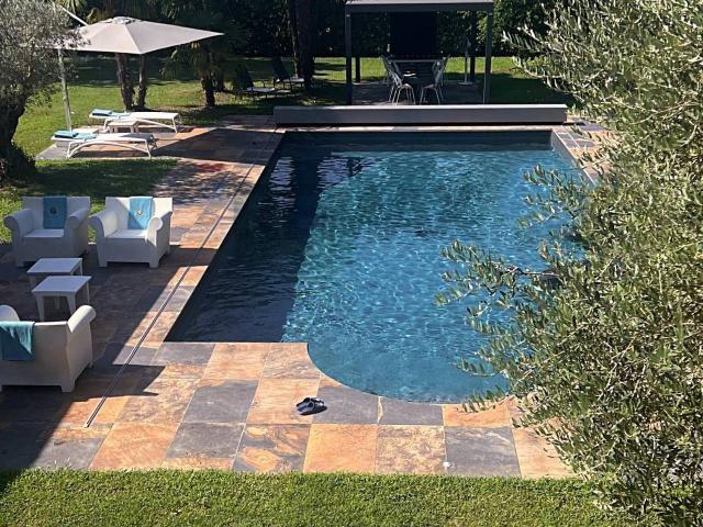 Villa in vendita a Selvazzano Dentro
