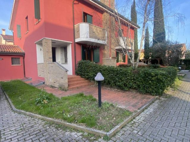 Villa in vendita a Selvazzano Dentro PD