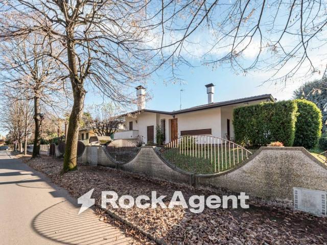 Villa in vendita a Selvazzano Dentro PD