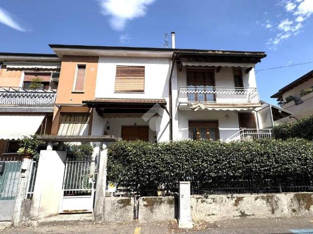 Villa in vendita a Senago MI