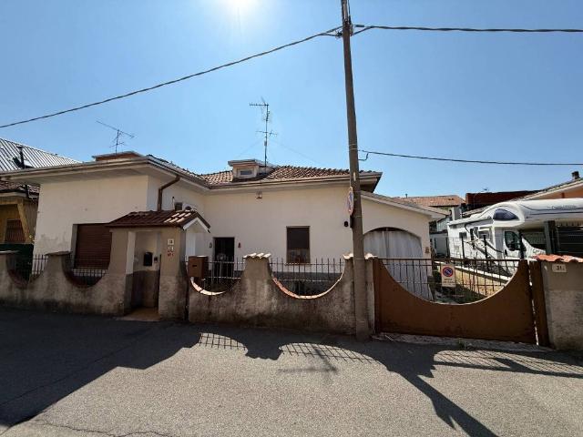 Villa in vendita a Senago MI