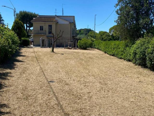 Villa in vendita a Senigallia AN