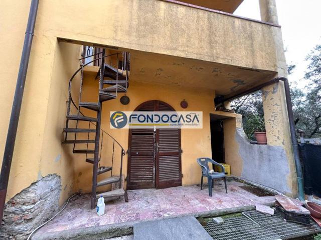 Villa in vendita a Seravezza LU