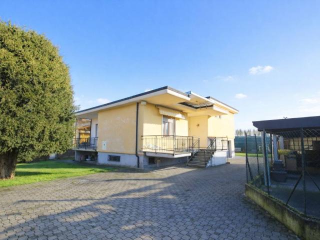 Villa in vendita a Sergnano CR