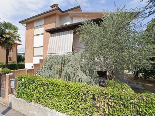 Villa in vendita a Seriate BG