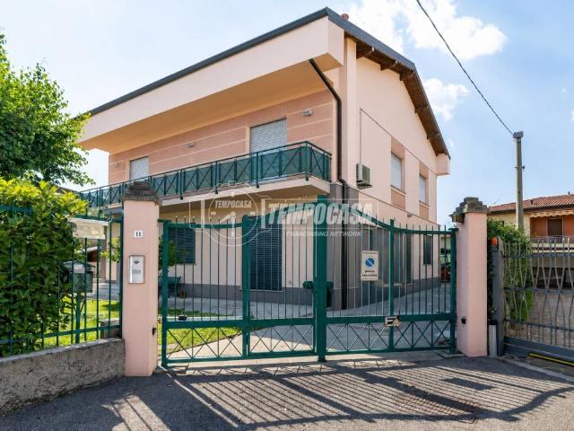 Villa in vendita a Seriate BG