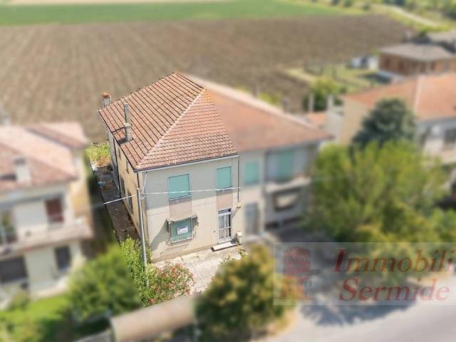 Villa in vendita a Sermide e Felonica MN