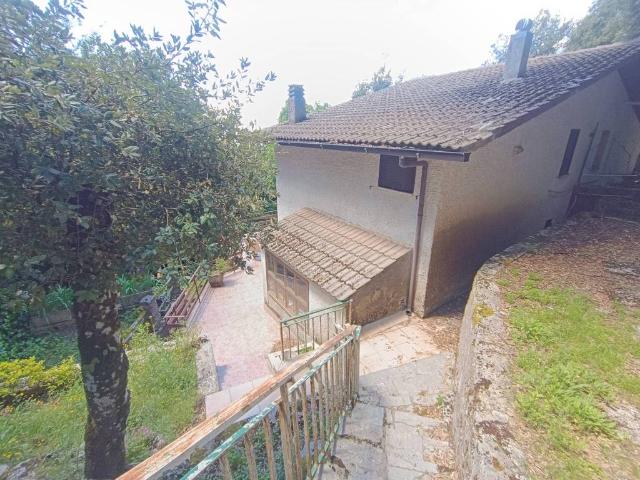 Villa in vendita a Serrone FR
