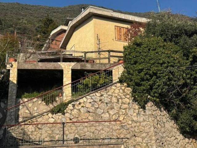 Villa in vendita a Serrone FR