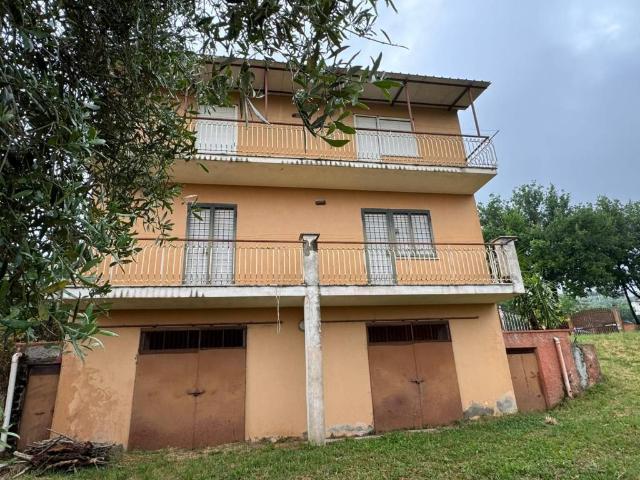 Villa in vendita a Serrone FR