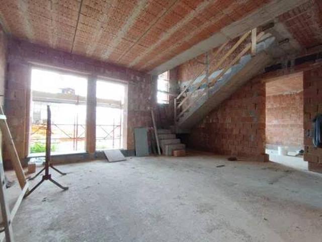 Villa in vendita a Serravalle Pistoiese PT
