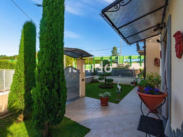 Villa in vendita a Serravalle Pistoiese PT