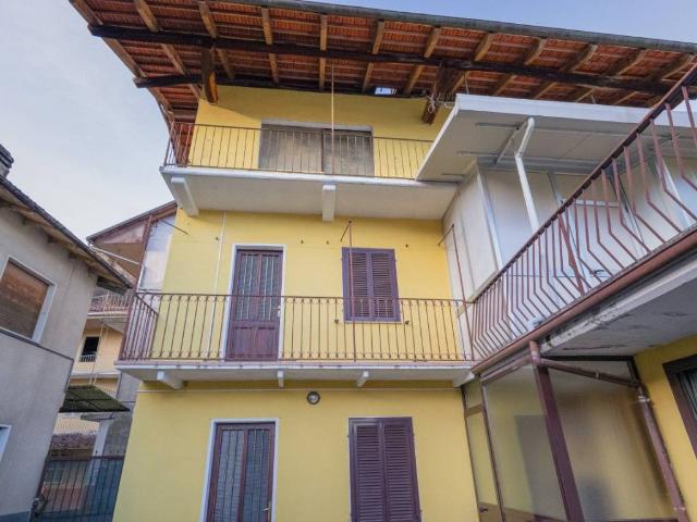 Villa in vendita a Serravalle Sesia VC