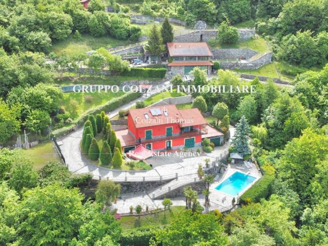 Villa in vendita a Serra Riccò GE